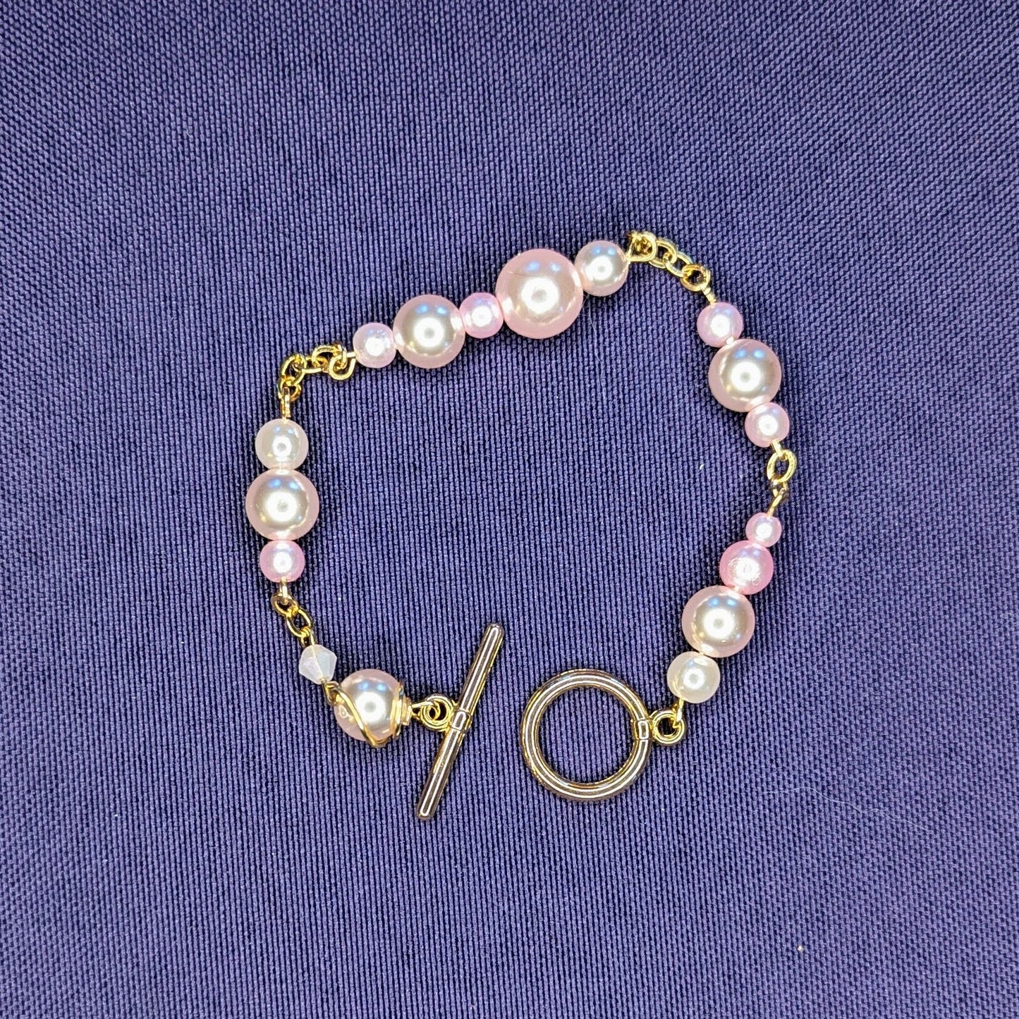 Bubble gum B. Bracelet